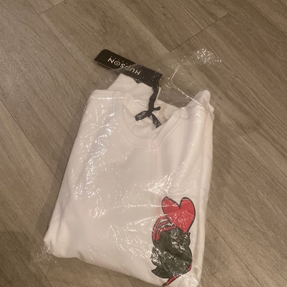 Hudson Outerwear brand new ! Small pen mark under the arm won’t be seen